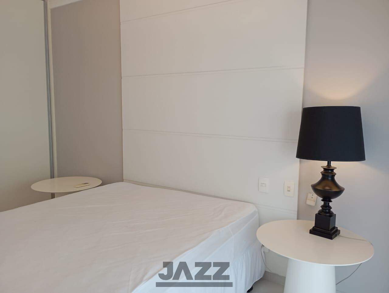 Apartamento à venda com 4 quartos, 202m² - Foto 18