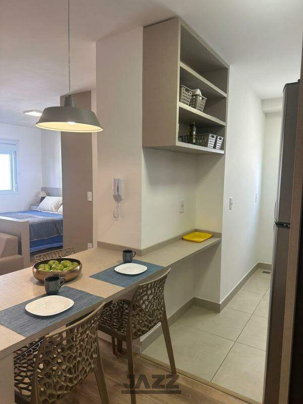 Apartamento para alugar com 1 quarto, 42m² - Foto 14