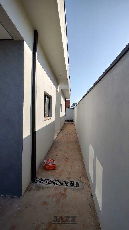 Casa à venda com 3 quartos, 94m² - Foto 26