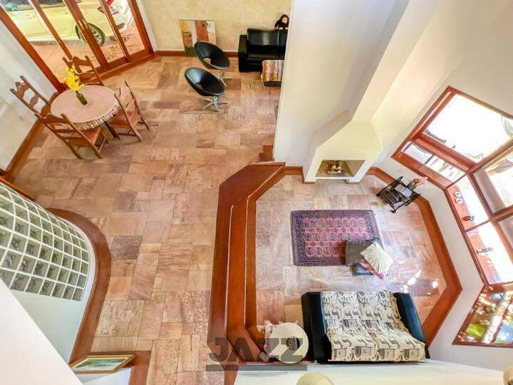 Casa de Condomínio à venda com 4 quartos, 420m² - Foto 8