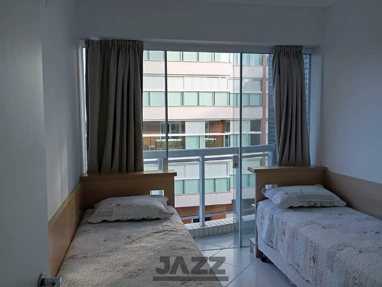 Apartamento à venda com 3 quartos, 87m² - Foto 15