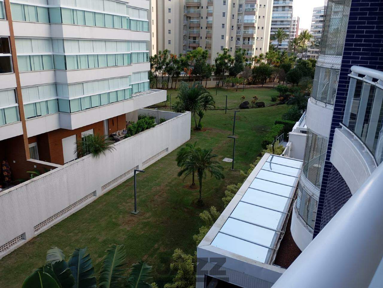 Apartamento à venda com 3 quartos, 87m² - Foto 20