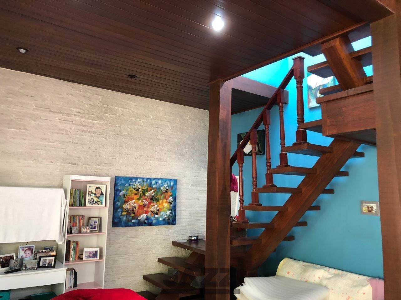 Casa à venda com 3 quartos, 163m² - Foto 3