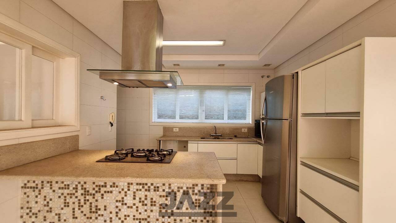 Casa de Condomínio à venda com 4 quartos, 400m² - Foto 20