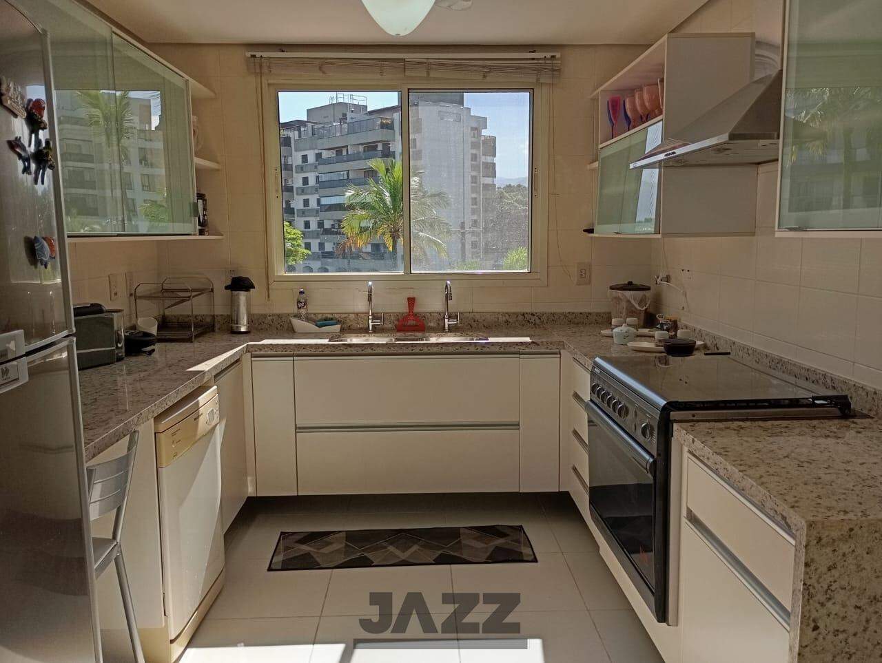 Apartamento à venda com 4 quartos, 181m² - Foto 11