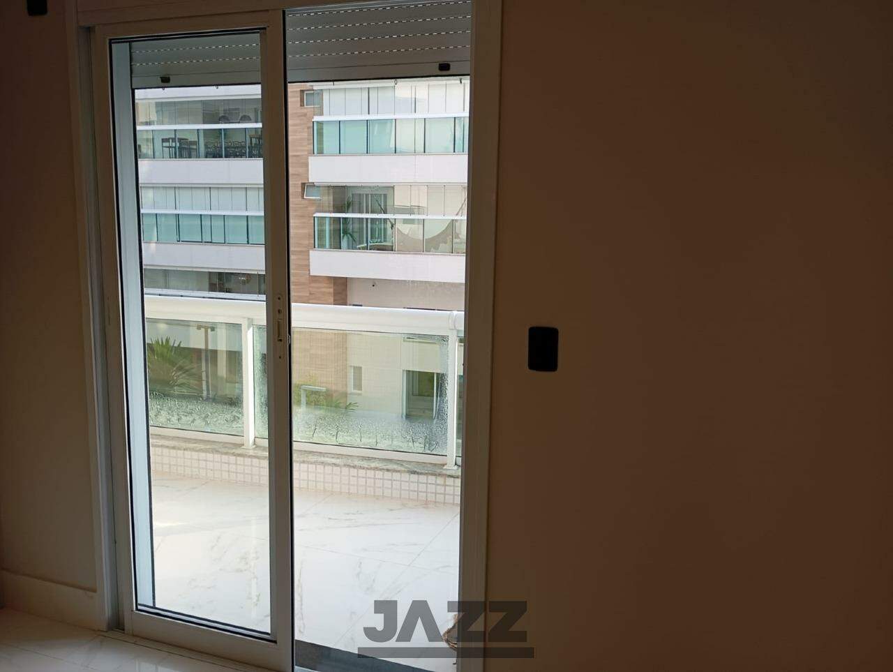 Apartamento à venda com 4 quartos, 153m² - Foto 13