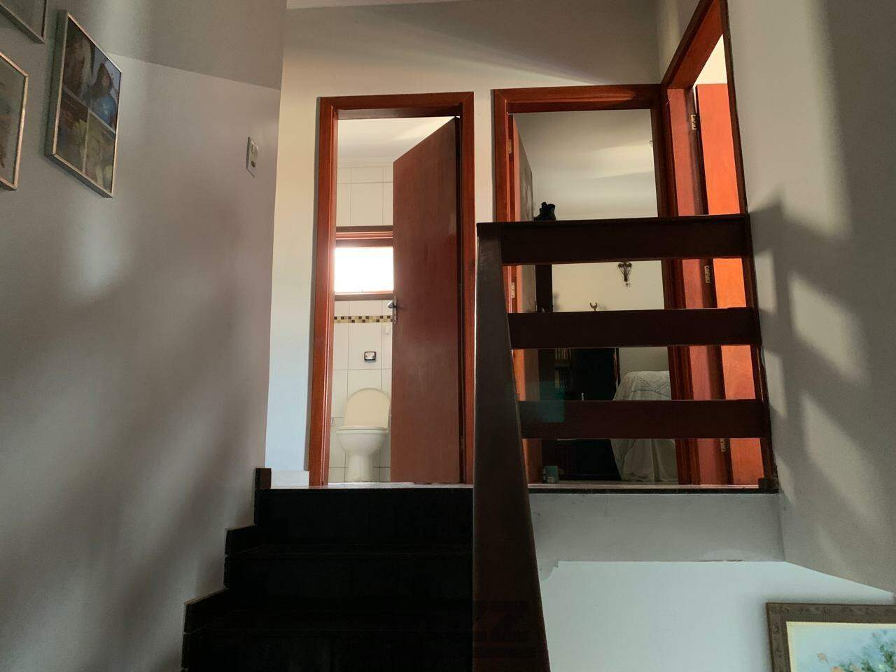 Casa à venda com 4 quartos, 140m² - Foto 25