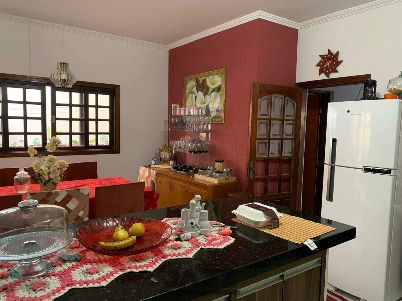 Casa à venda com 4 quartos, 140m² - Foto 15