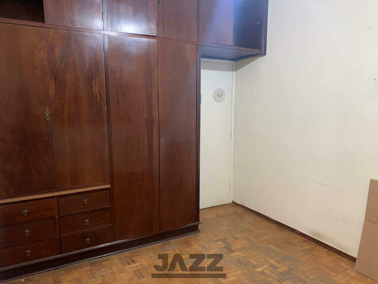 Casa à venda com 3 quartos, 180m² - Foto 11