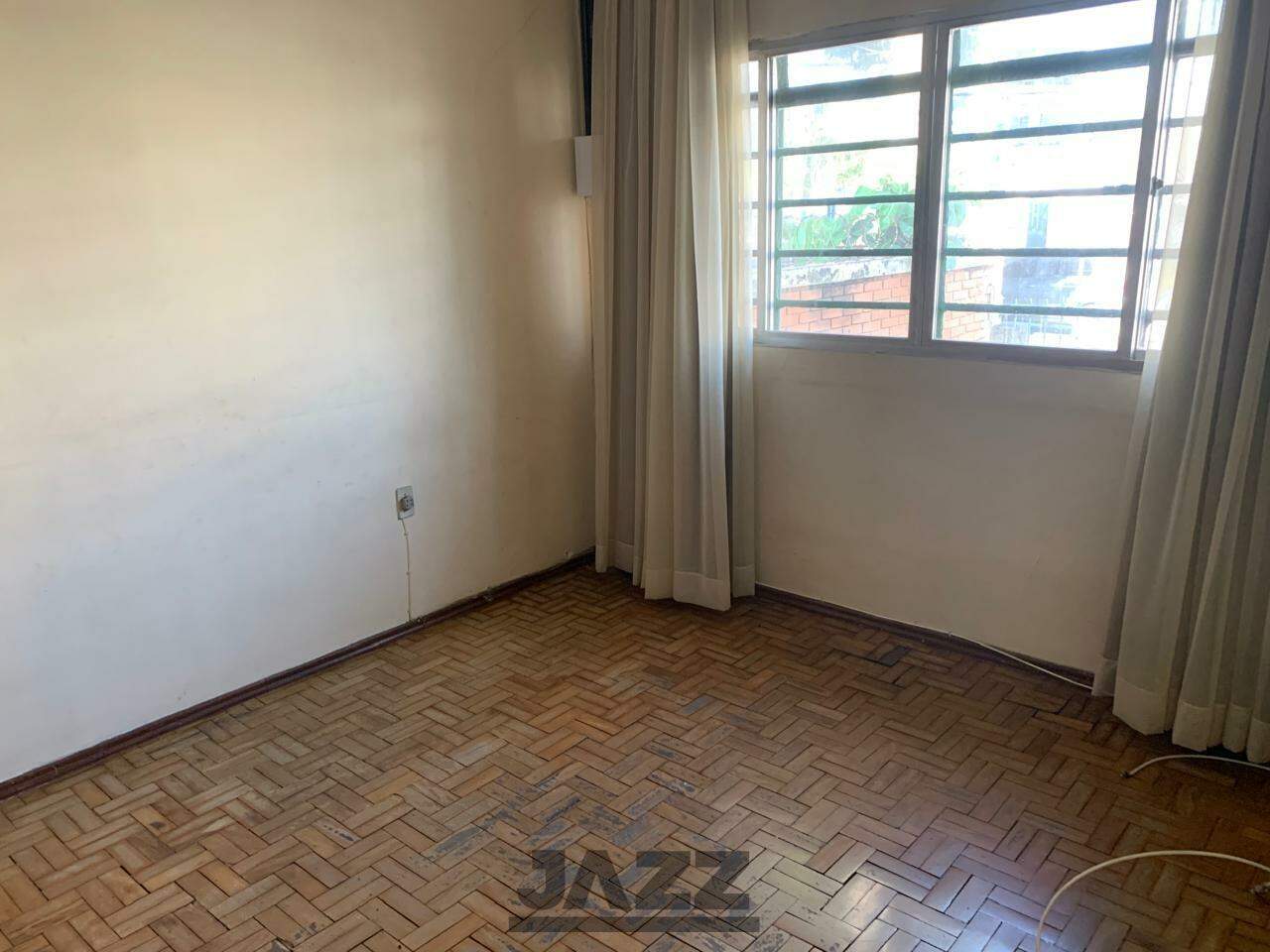 Casa à venda com 3 quartos, 180m² - Foto 8