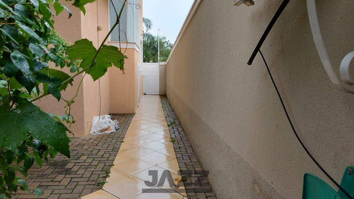 Casa de Condomínio para alugar com 4 quartos, 239m² - Foto 46