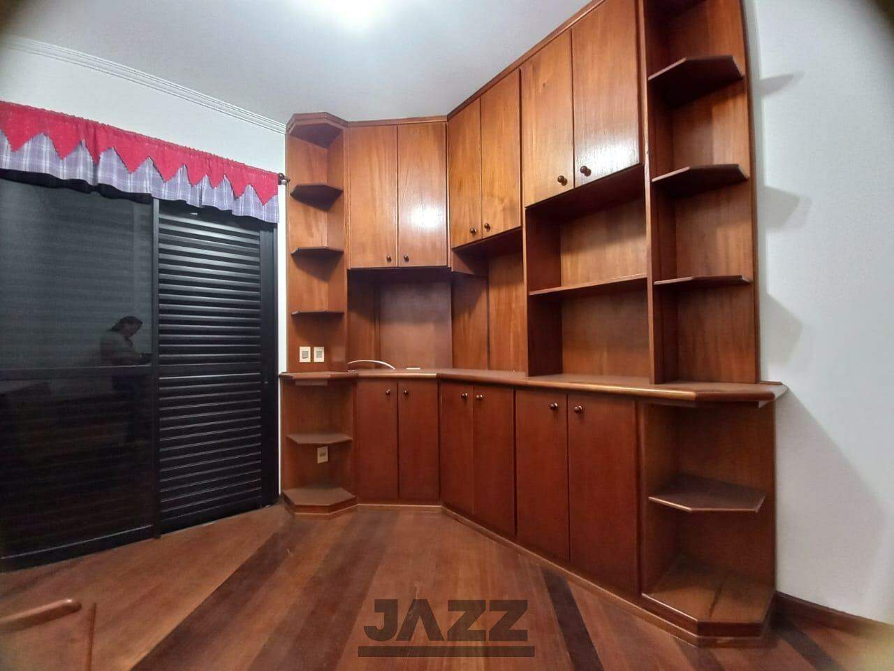 Apartamento à venda com 3 quartos, 165m² - Foto 5