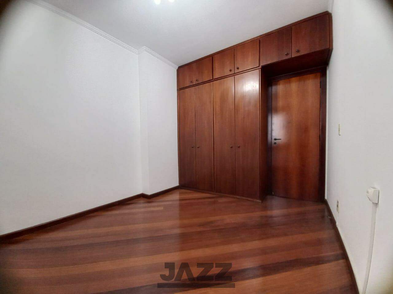 Apartamento à venda com 3 quartos, 165m² - Foto 6