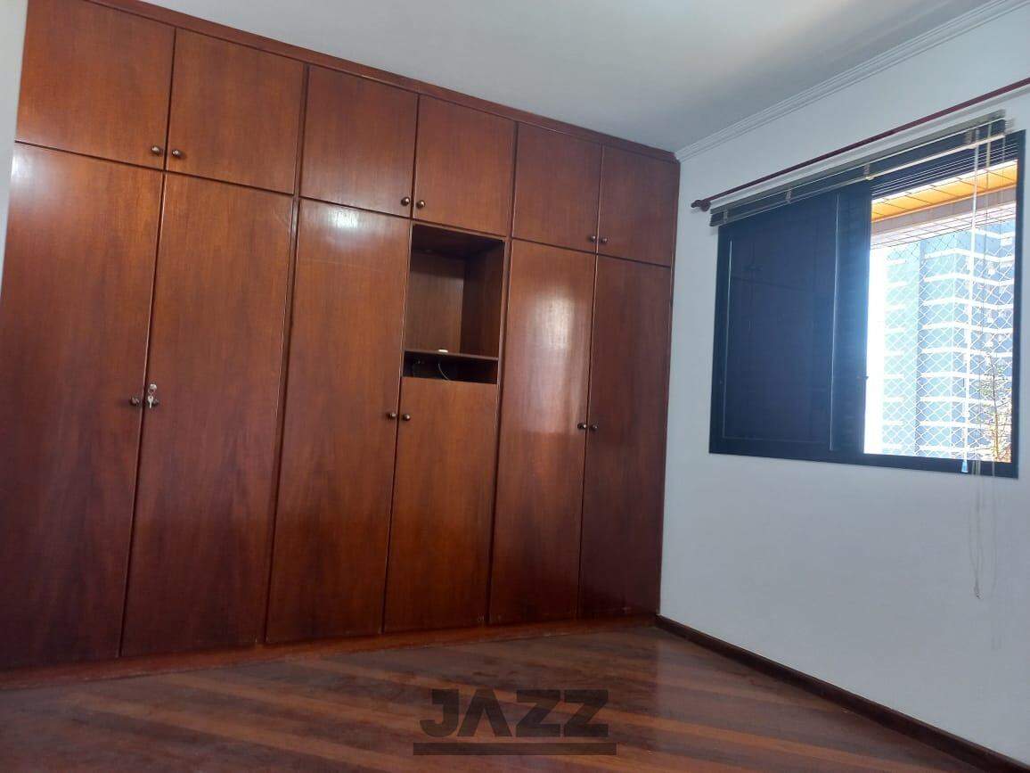 Apartamento para alugar com 3 quartos, 165m² - Foto 18