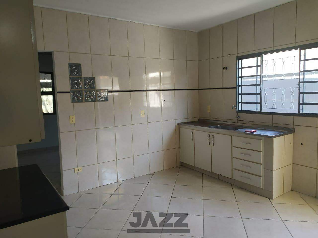 Casa à venda com 2 quartos, 81m² - Foto 9