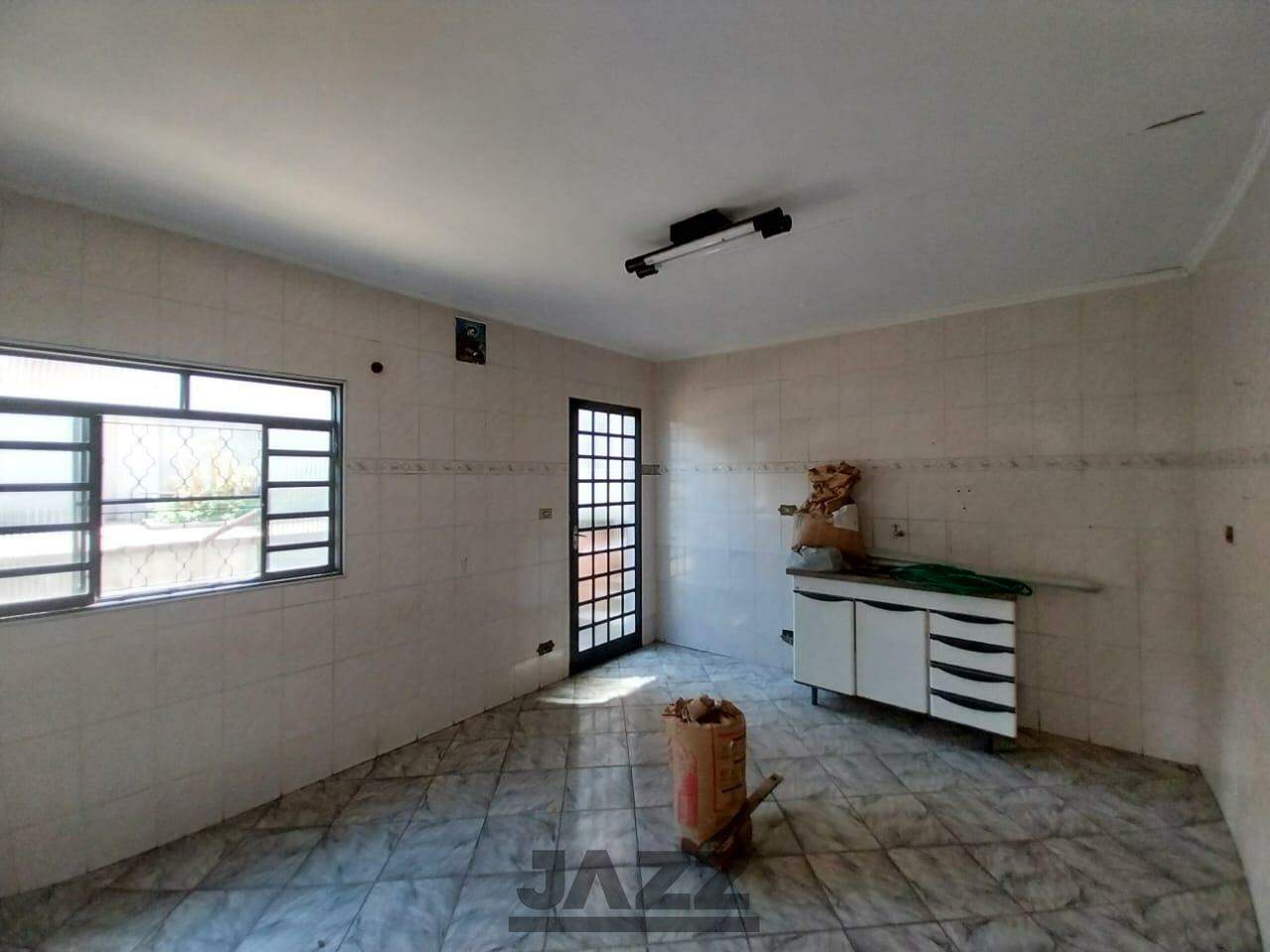 Casa à venda com 3 quartos, 180m² - Foto 6