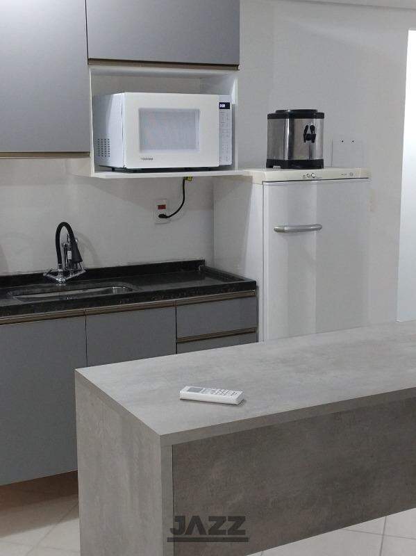 Apartamento para alugar com 1 quarto, 20m² - Foto 6