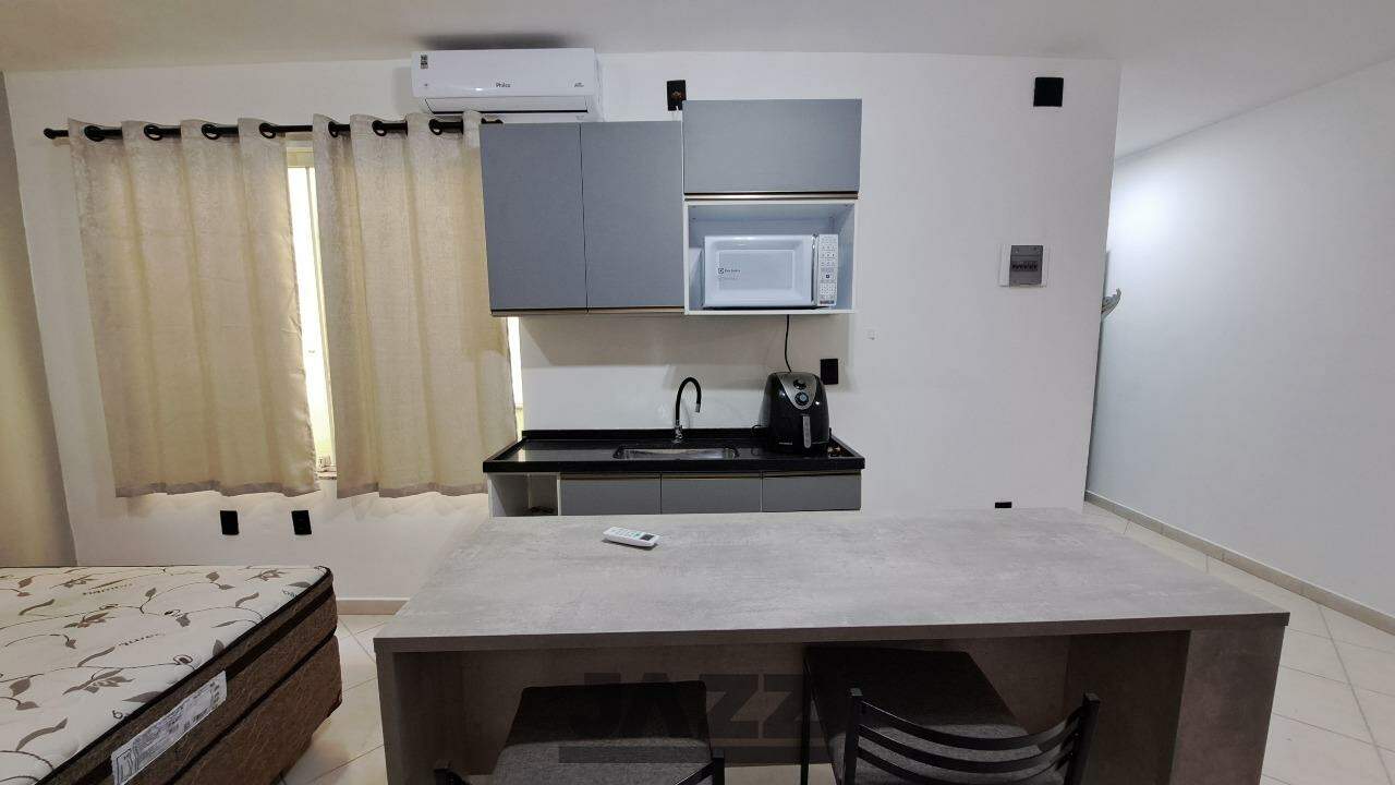 Apartamento para alugar com 1 quarto, 30m² - Foto 10