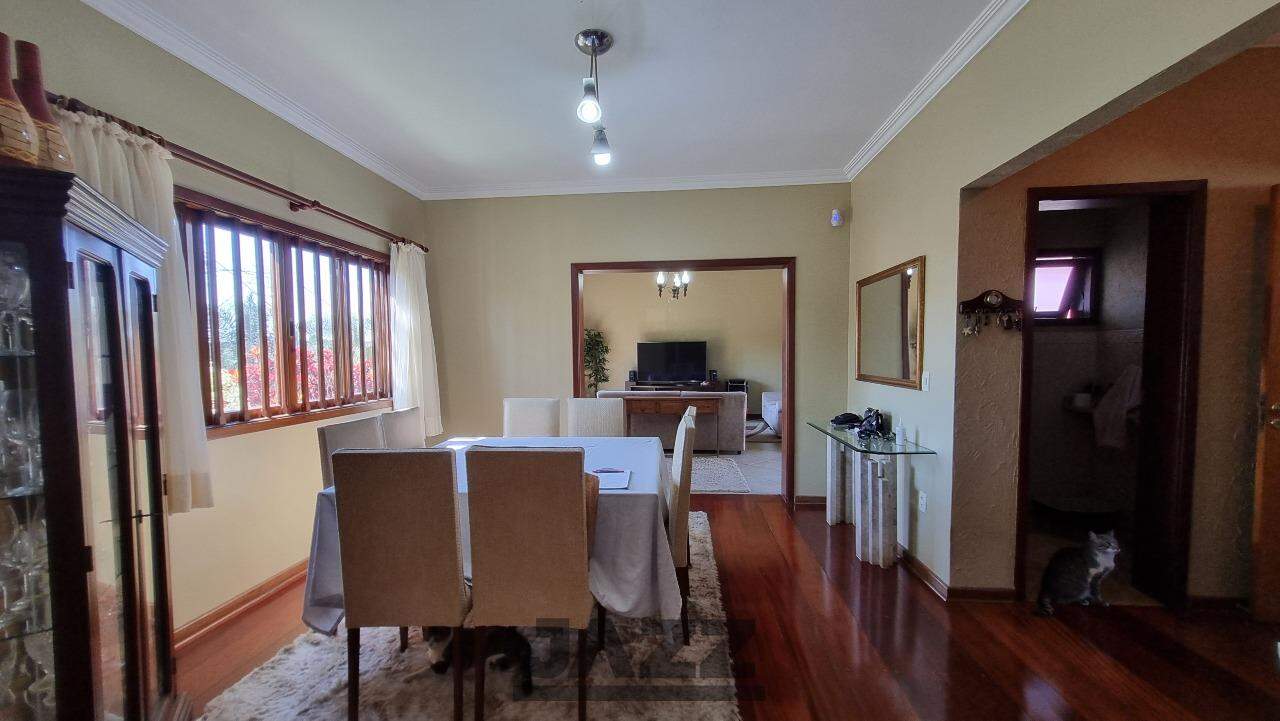 Casa à venda com 3 quartos, 300m² - Foto 21