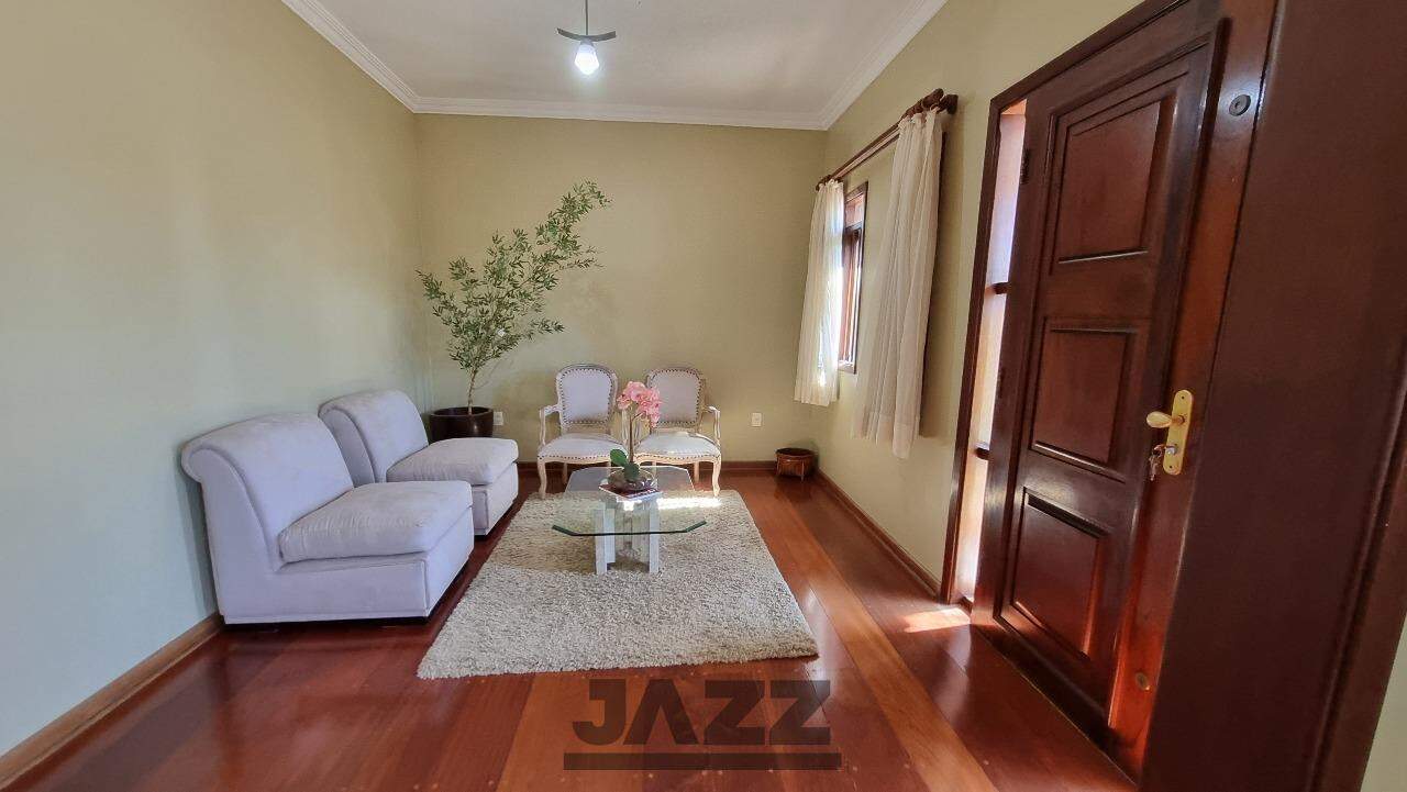 Casa à venda com 3 quartos, 300m² - Foto 27