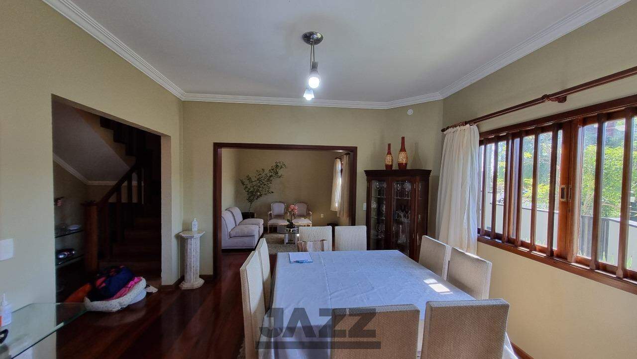 Casa à venda com 3 quartos, 300m² - Foto 20