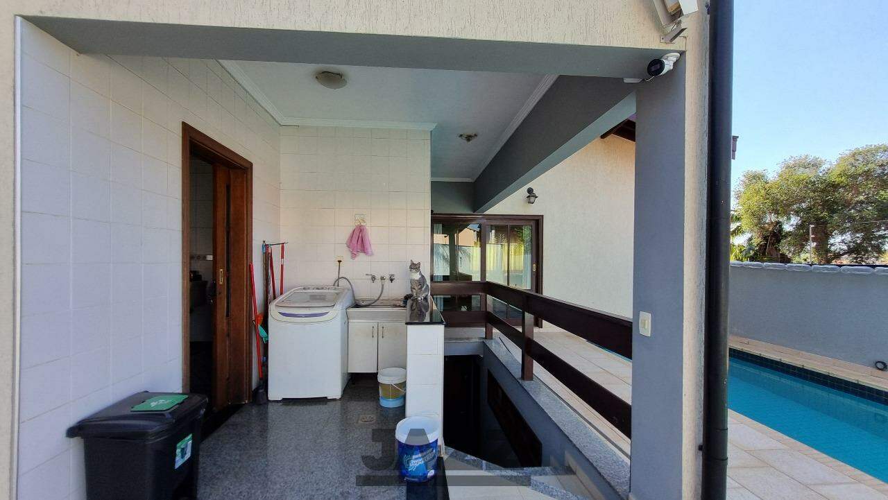 Casa à venda com 3 quartos, 300m² - Foto 13