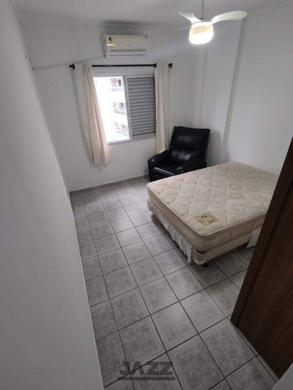 Apartamento à venda com 2 quartos, 80m² - Foto 11