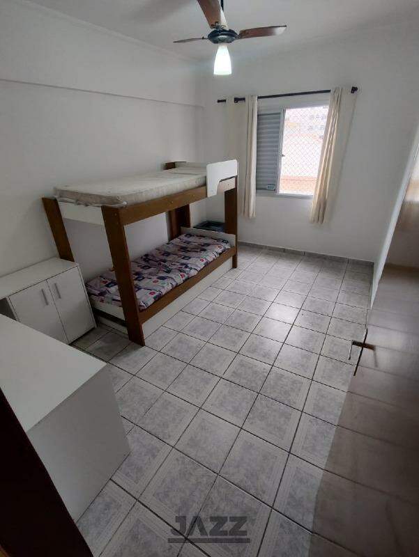 Apartamento à venda com 2 quartos, 80m² - Foto 13