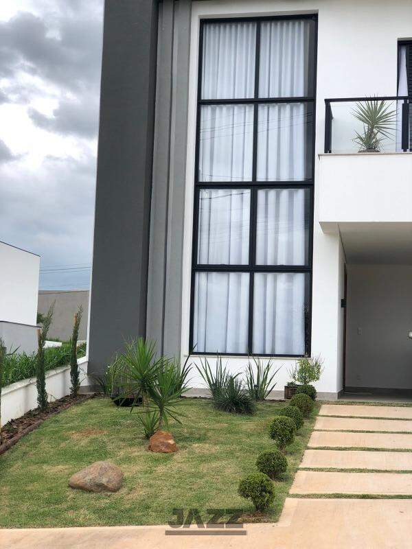 Casa de Condomínio para alugar com 3 quartos, 200m² - Foto 32