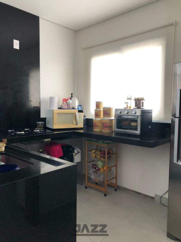 Casa de Condomínio para alugar com 3 quartos, 200m² - Foto 20