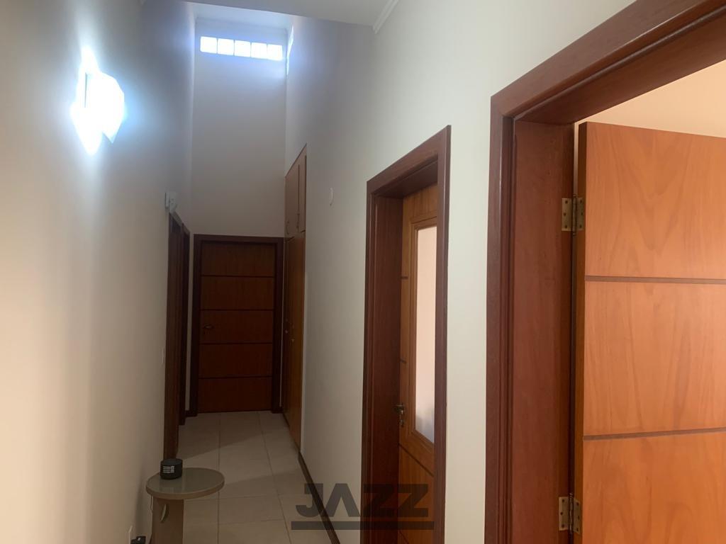 Casa de Condomínio para alugar com 3 quartos, 242m² - Foto 8