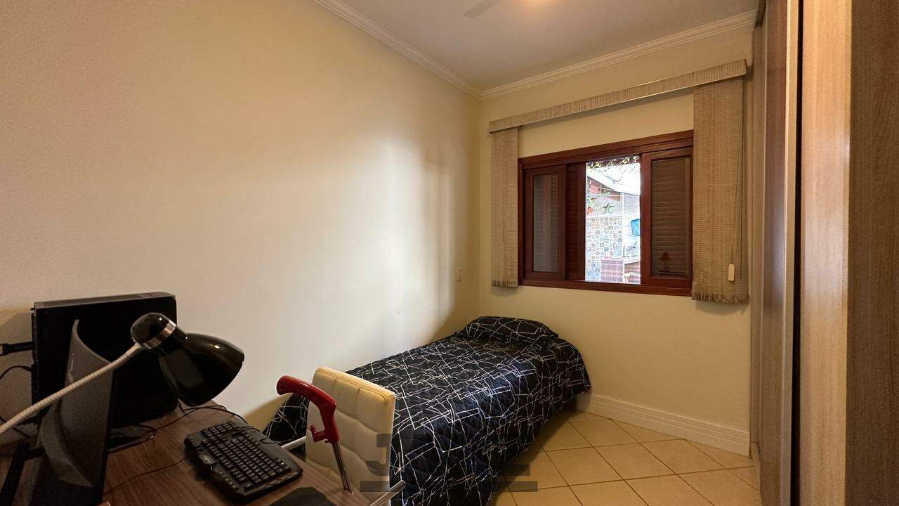 Casa de Condomínio à venda com 3 quartos, 180m² - Foto 16