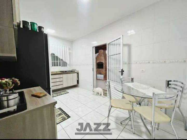 Casa à venda com 3 quartos, 130m² - Foto 6