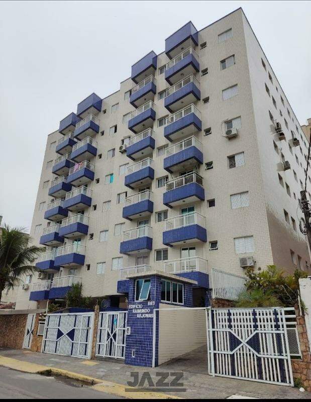 Apartamento à venda com 1 quarto, 42m² - Foto 2