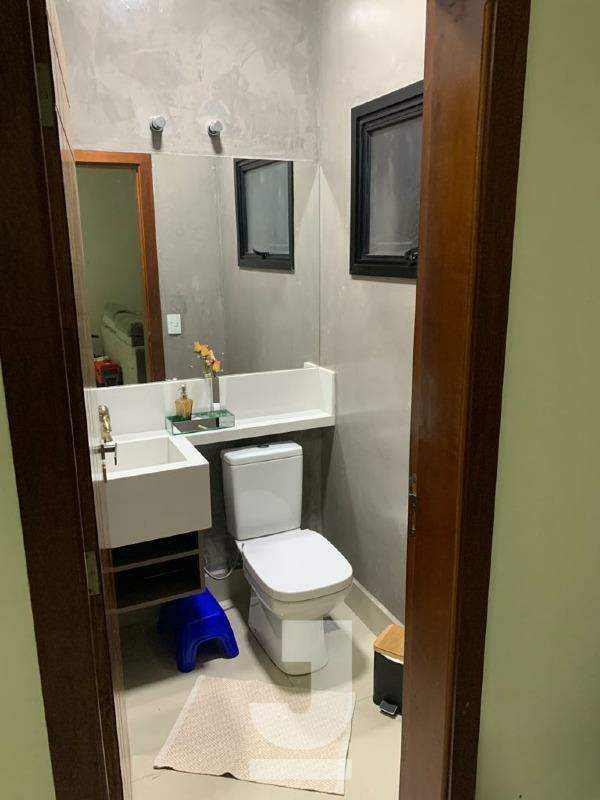 Casa de Condomínio para alugar com 3 quartos, 180m² - Foto 12