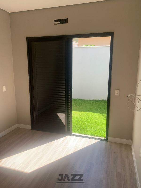 Casa de Condomínio à venda com 3 quartos, 160m² - Foto 4