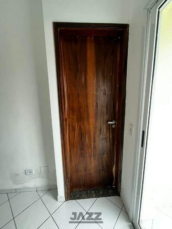 Apartamento à venda com 1 quarto, 63m² - Foto 11