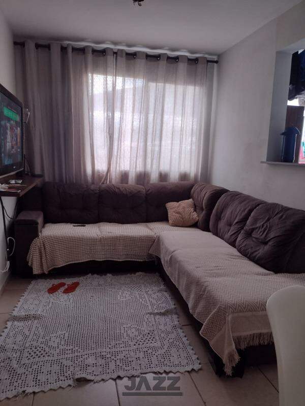 Apartamento à venda com 2 quartos, 48m² - Foto 2