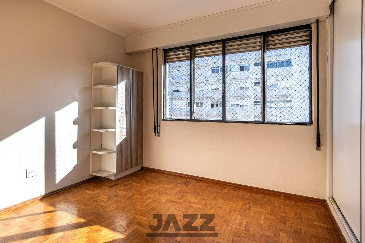 Apartamento à venda com 3 quartos, 127m² - Foto 8