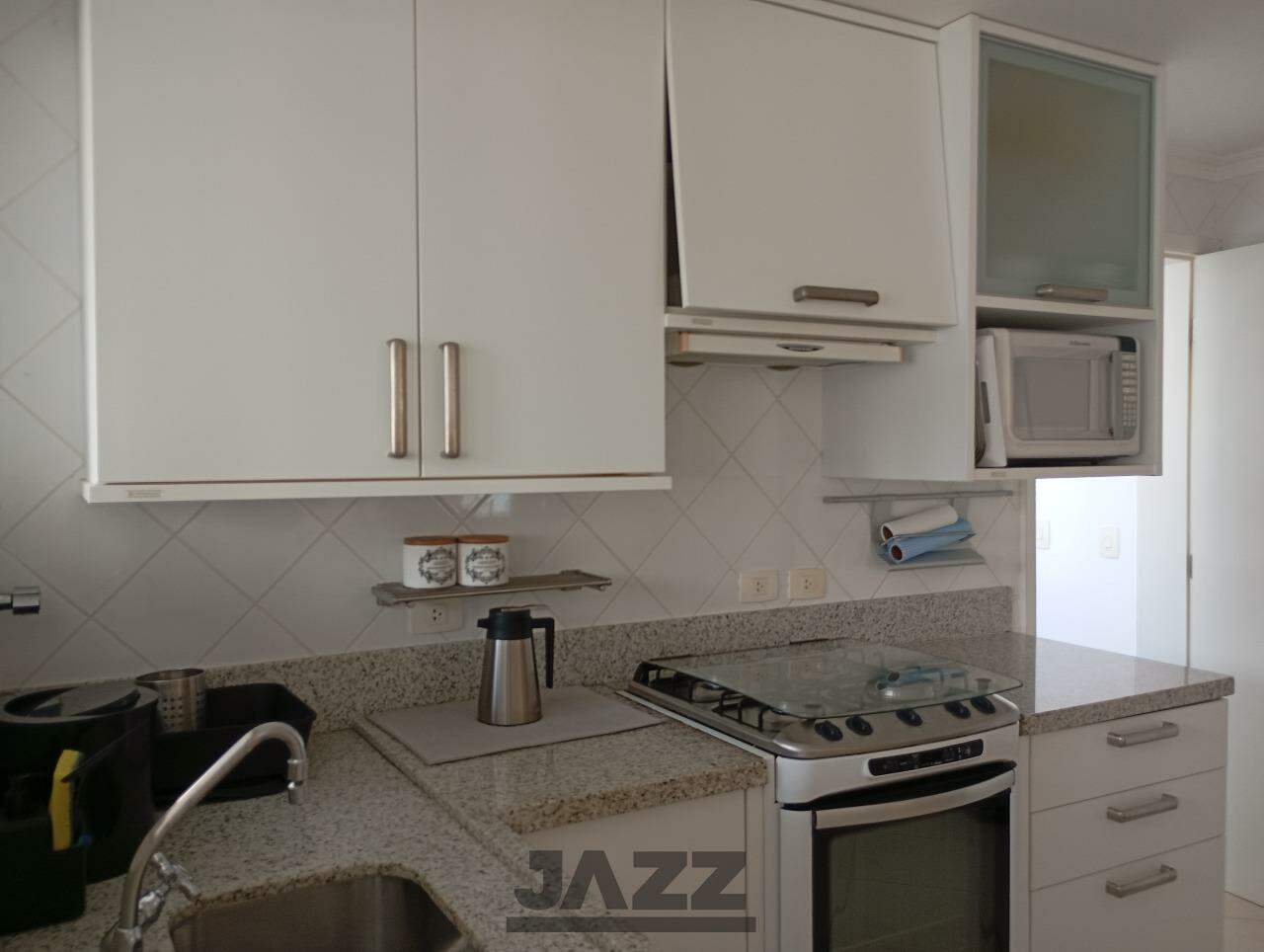 Apartamento à venda com 3 quartos, 180m² - Foto 10