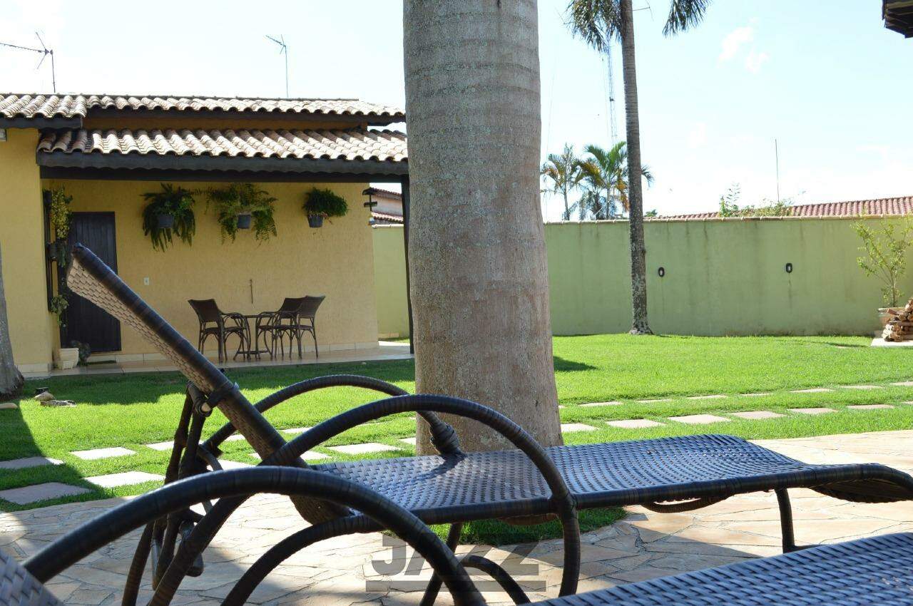 Fazenda à venda com 3 quartos, 250m² - Foto 12