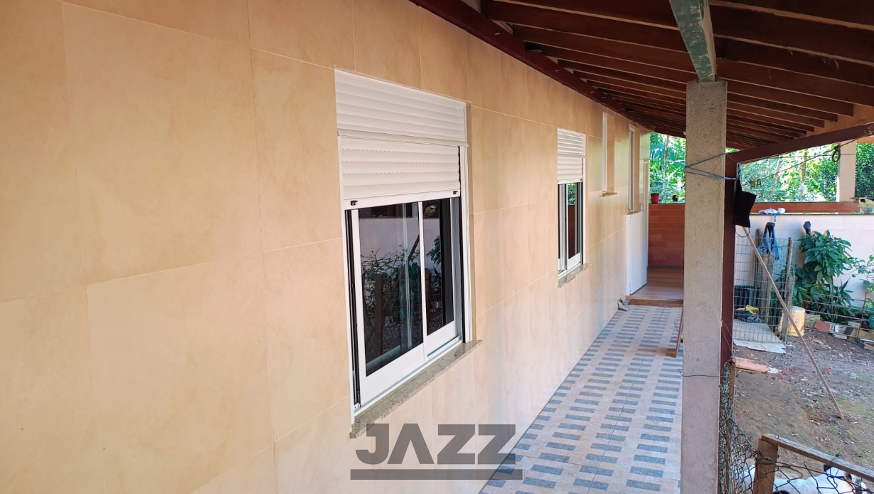 Casa à venda com 4 quartos, 350m² - Foto 29