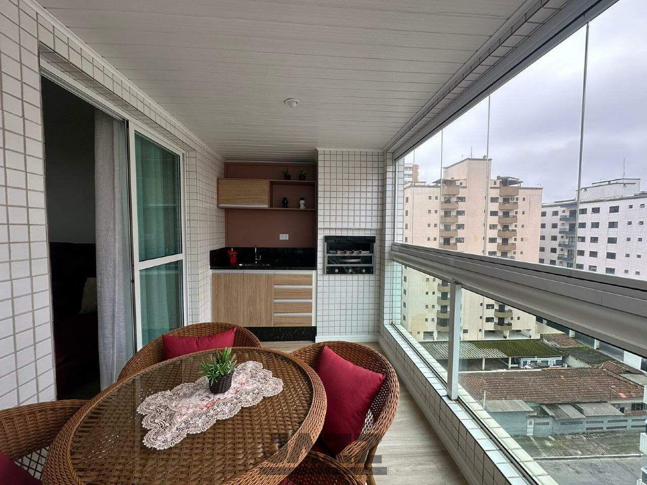 Apartamento à venda com 3 quartos, 130m² - Foto 3