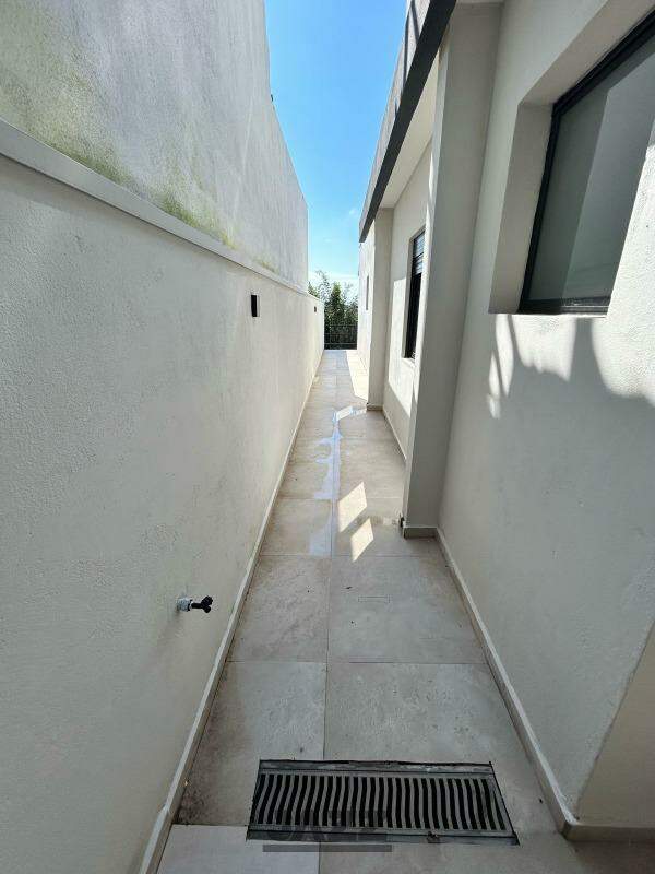 Casa à venda com 3 quartos, 100m² - Foto 20