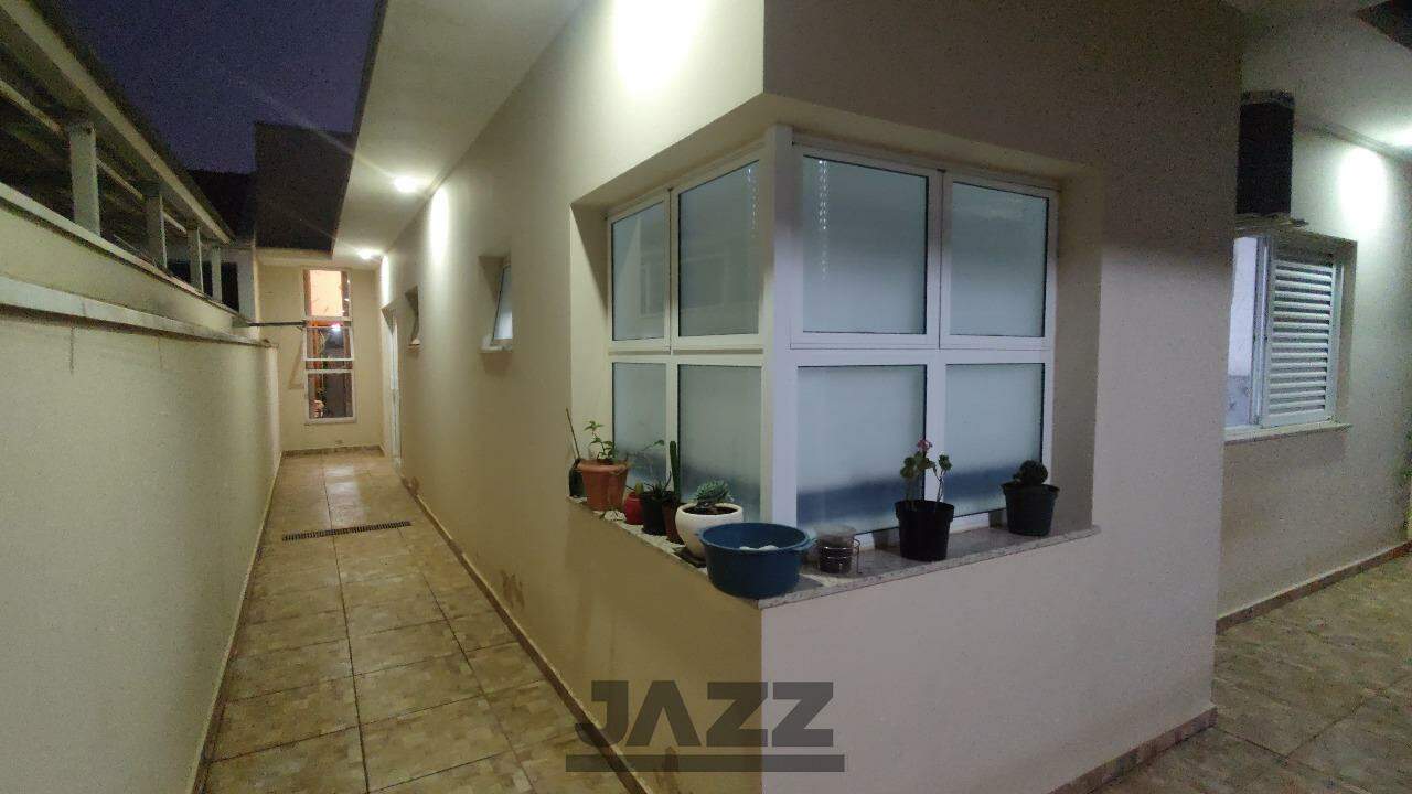 Casa à venda com 2 quartos, 140m² - Foto 24