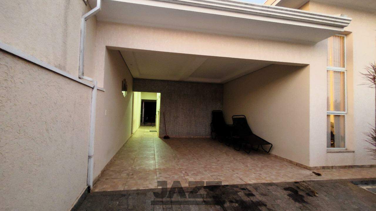 Casa à venda com 2 quartos, 140m² - Foto 3