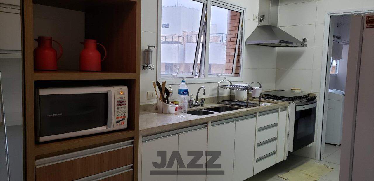 Apartamento à venda com 4 quartos, 200m² - Foto 25