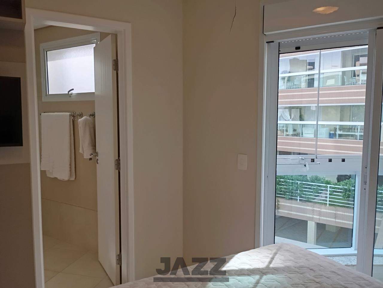 Apartamento à venda com 4 quartos, 215m² - Foto 26