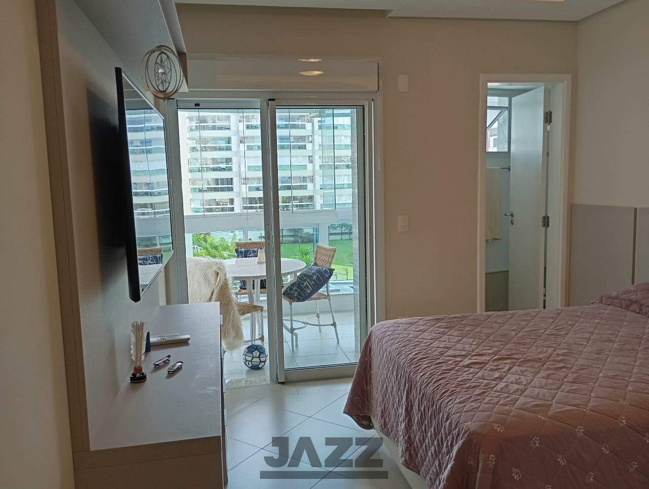 Apartamento à venda com 4 quartos, 215m² - Foto 29