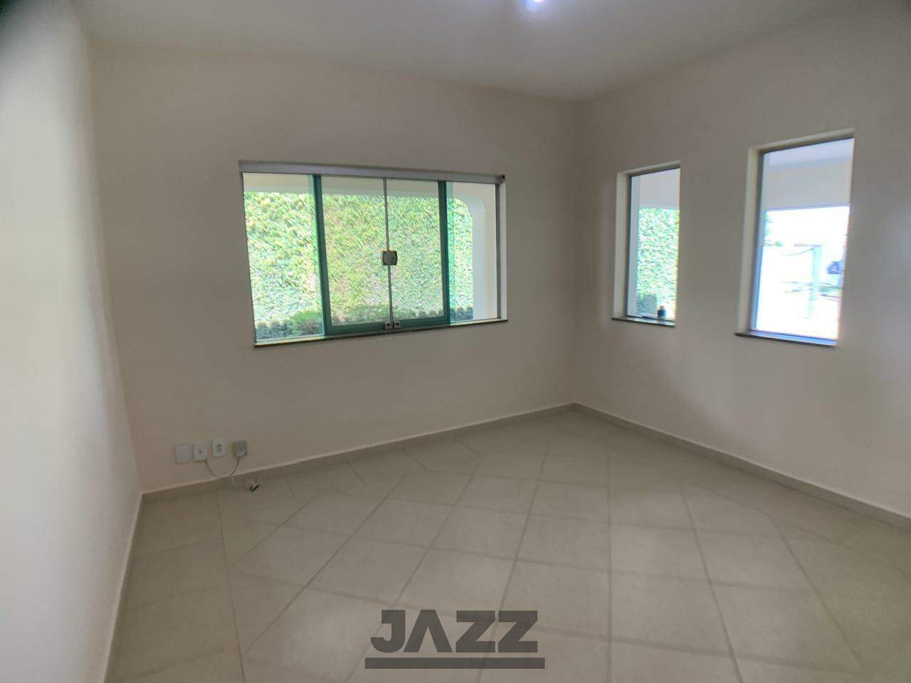 Casa de Condomínio para alugar com 4 quartos, 380m² - Foto 12